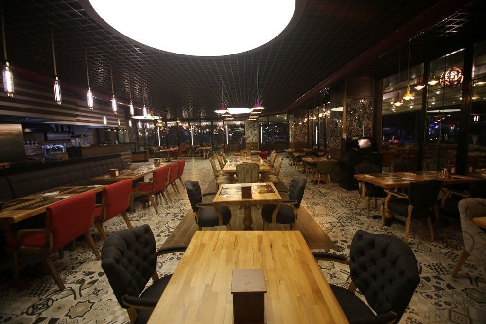 The Corner Hotel Sincan Extérieur photo